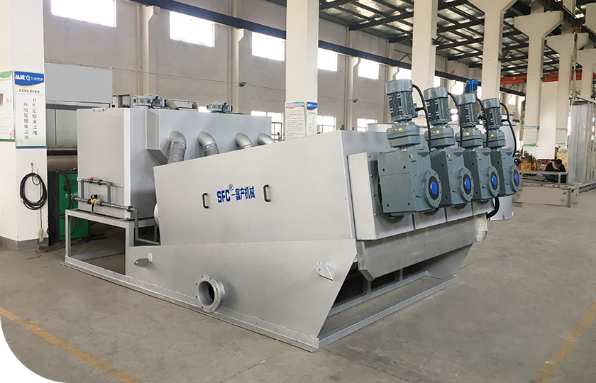 Machine de déshydratation des boues